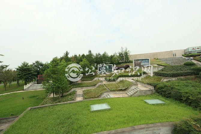 成都市烈士陵园环境图片